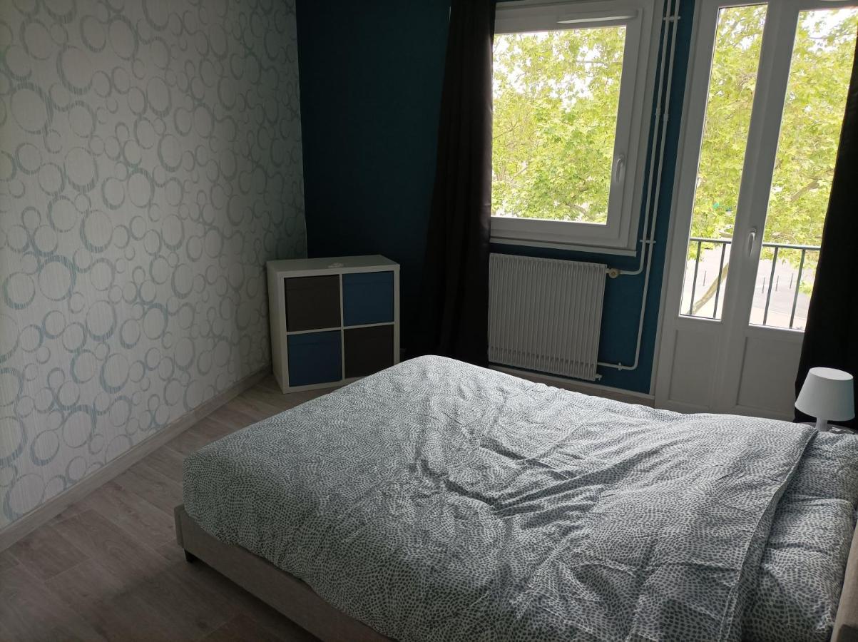 Joli Appartement Type 5 En Centre Ville Châteauroux Zewnętrze zdjęcie