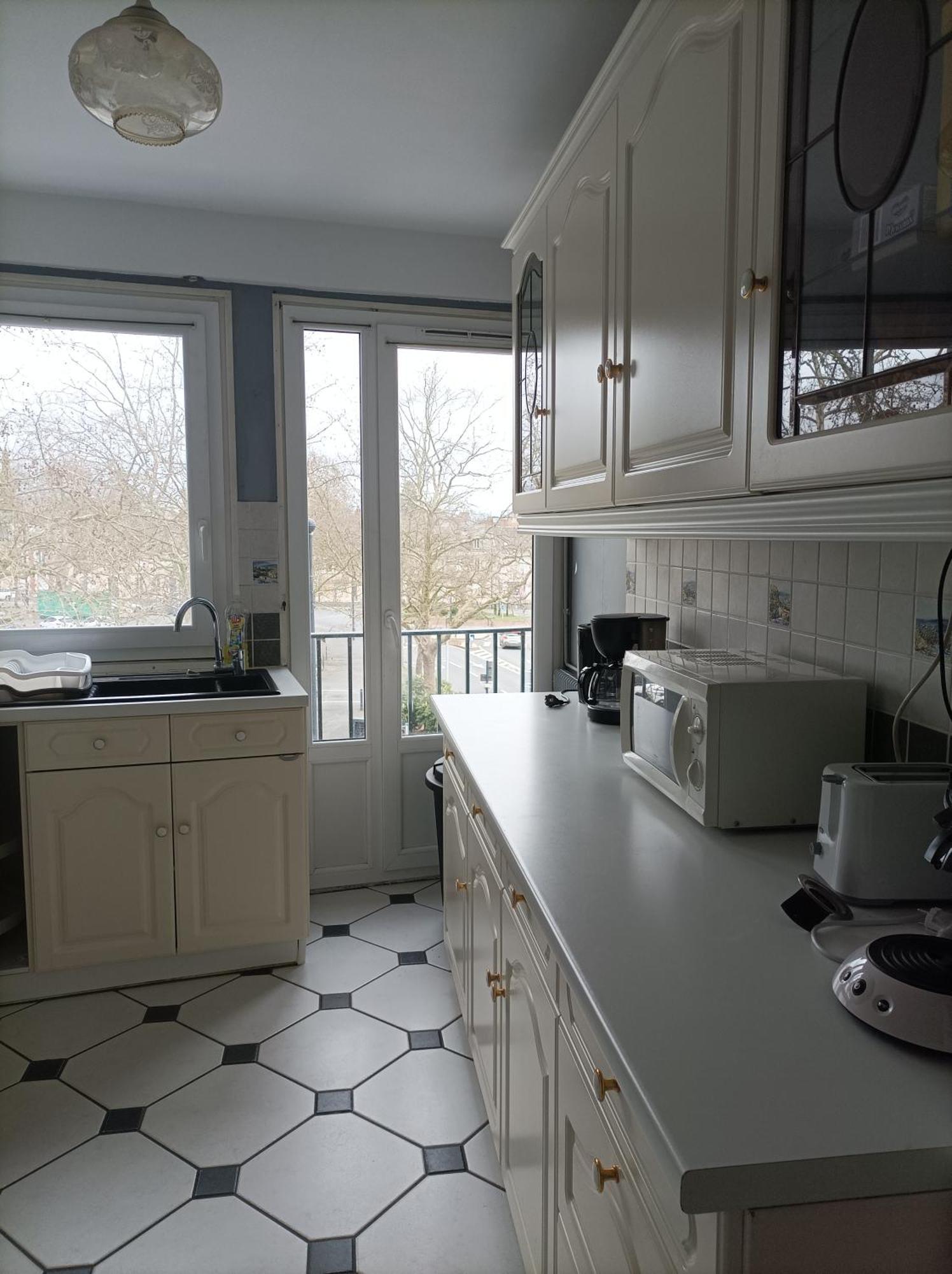 Joli Appartement Type 5 En Centre Ville Châteauroux Zewnętrze zdjęcie